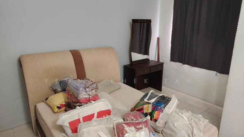 Pangsapuri untuk Disewa di Bayu Villa - Yeong Khek Tan - Bedroom - PropertyGuru.com.my