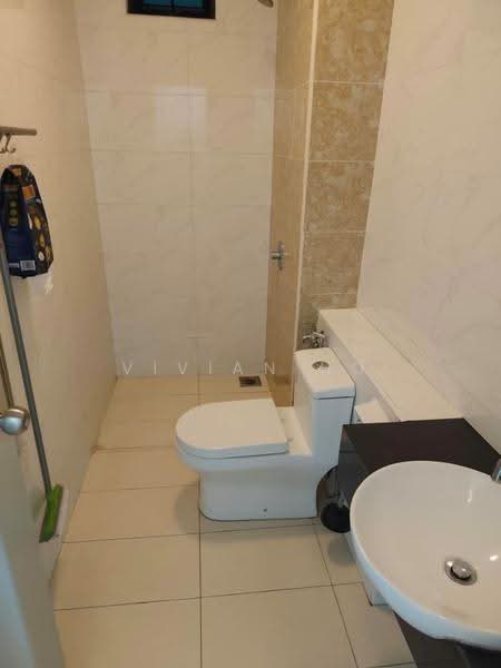 Service Residence for Rent at D'Summit Residences - Vivian Ho - Bathroom - PropertyGuru.com.my