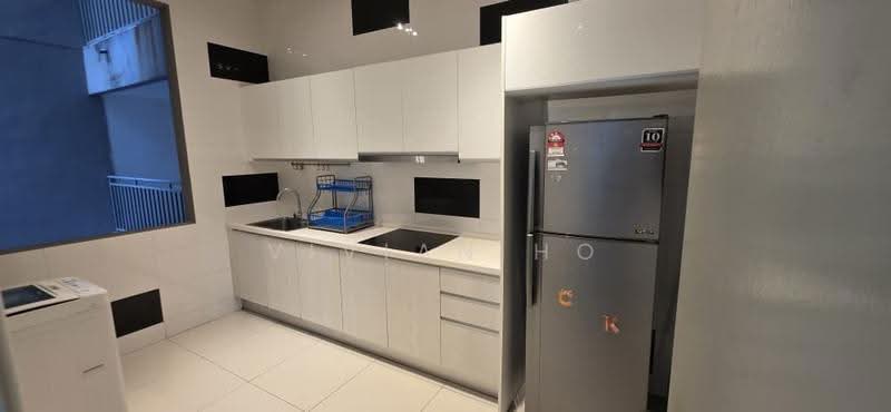 Service Residence for Rent at D'Summit Residences - Vivian Ho - Kitchen - PropertyGuru.com.my
