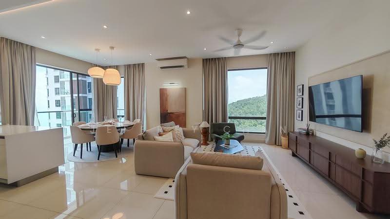 Kondominium untuk Dijual di The Marin at Ferringhi - Jeffrey Chan - Living Room - PropertyGuru.com.my