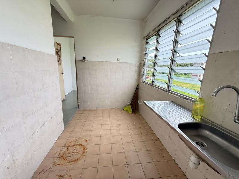 Pangsapuri untuk Dijual di Taman Tasik Utama - Elin Goh - PropertyGuru.com.my