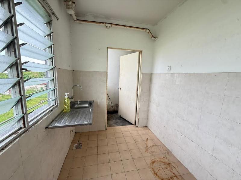 Pangsapuri untuk Dijual di Taman Tasik Utama - Elin Goh - PropertyGuru.com.my