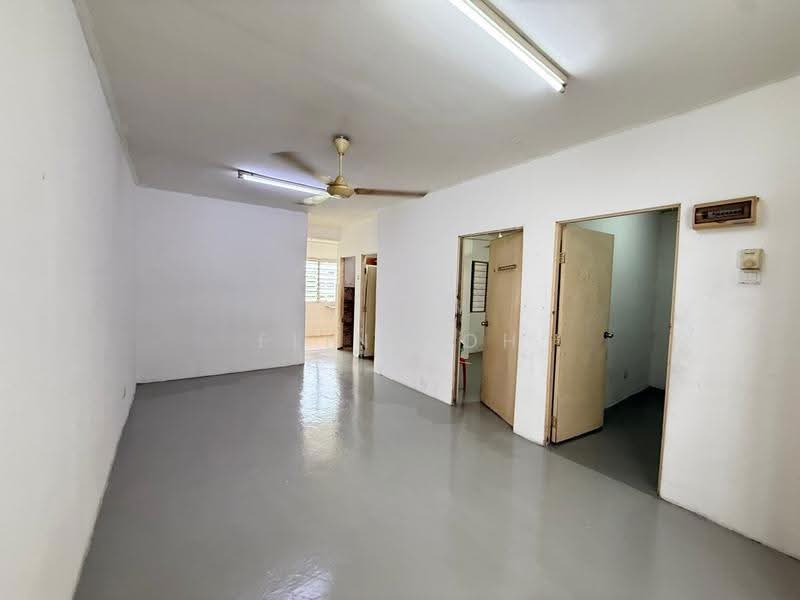Pangsapuri untuk Dijual di Taman Tasik Utama - Elin Goh - PropertyGuru.com.my