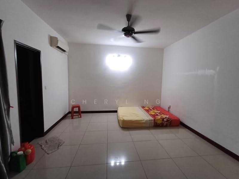Semi-Detached House for Sale in Taman Nusa Idaman (Iskandar Puteri (Nusajaya)) - Cheryl Ng - Bedroom - PropertyGuru.com.my