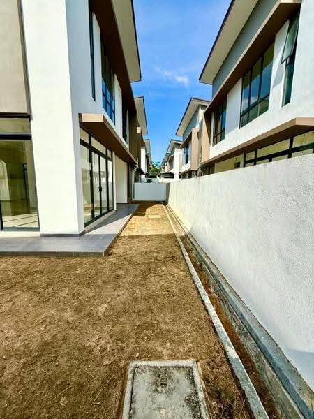 Rumah Berkembar untuk Dijual di Bemban (Melaka) - Ramona Tan - PropertyGuru.com.my