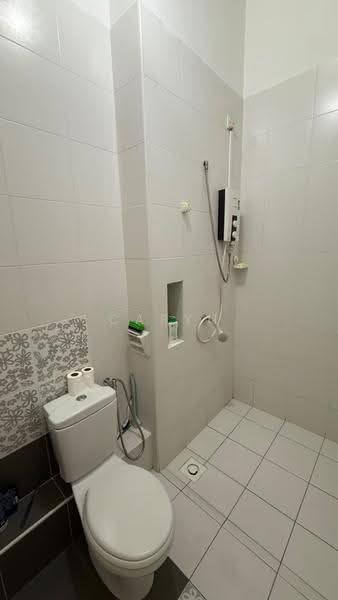 2-storey Terraced House for Sale in Taman Setia Indah (Tebrau) - Caryn Ter - Bathroom - PropertyGuru.com.my