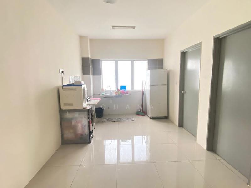 Townhouse for Rent in Kuala Selangor (Selangor) - Rohana Ishak - Kitchen - PropertyGuru.com.my
