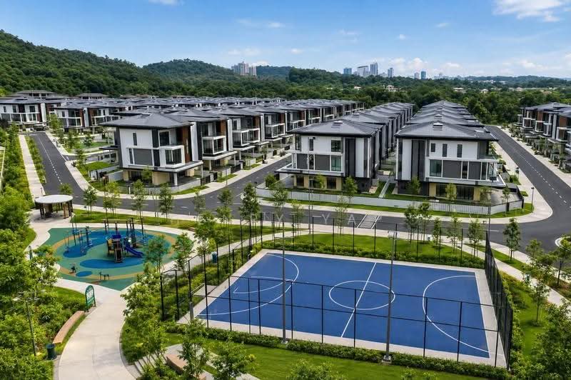 Semi-Detached House for Sale in Kota Damansara (Selangor) - Henry Yap - Exterior - PropertyGuru.com.my