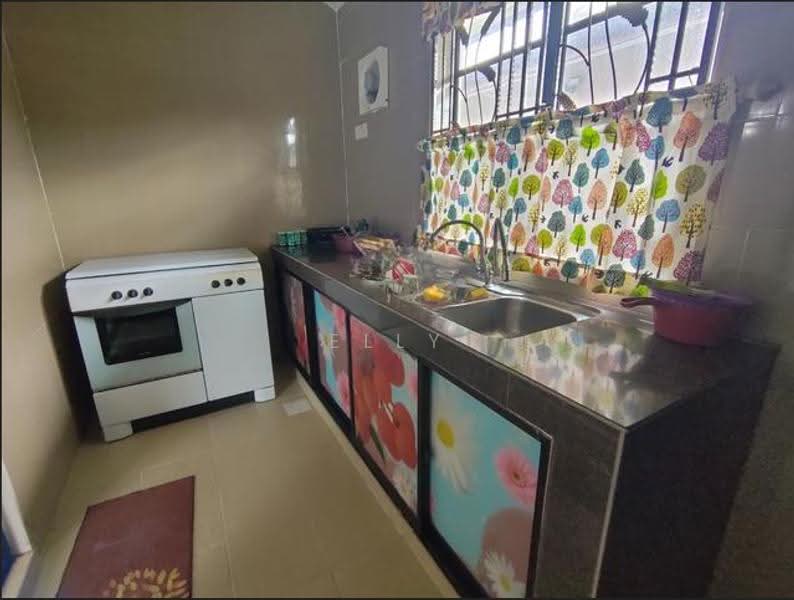 Rumah Teres 1-Tingkat untuk Dijual di Bandar Tun Hussein Onn (Cheras) - Elly Chong - Kitchen - PropertyGuru.com.my