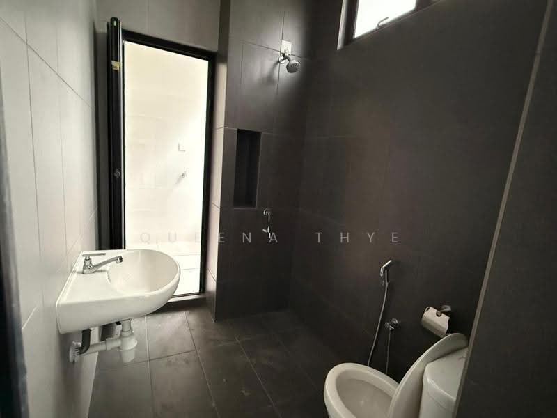 2-storey Terraced House for Sale in Taman Mount Austin (Tebrau) - Queena Thye - PropertyGuru.com.my