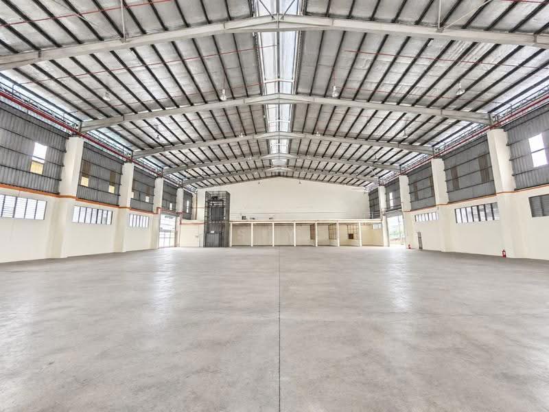 Detached Factory for Sale in Taman Perindustrian Desa Plentong (Masai) - Sky Tan - Interior - PropertyGuru.com.my