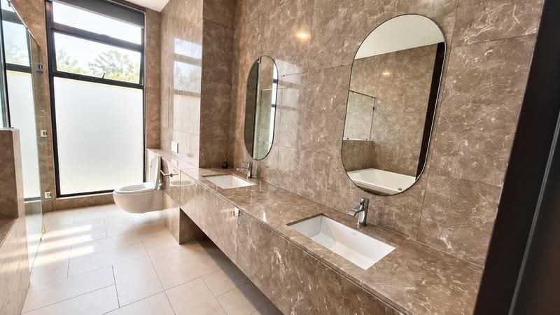 Bungalow House untuk Disewa di East Ledang (Iskandar Puteri (Nusajaya)) - Will Lee - Bathroom - PropertyGuru.com.my