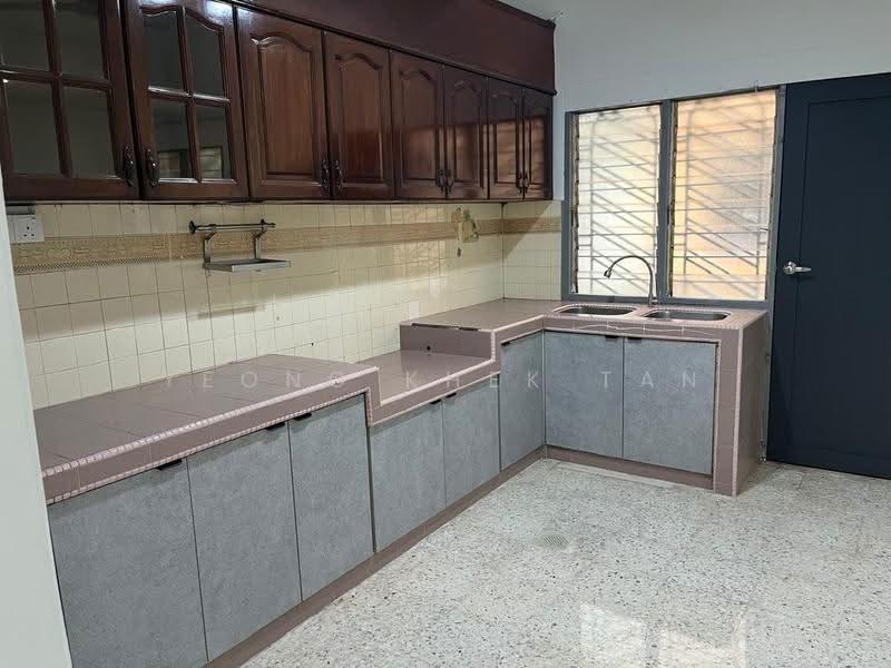 Rumah Teres 2-Tingkat untuk Disewa di Taman Klang Utama (Kapar) - Yeong Khek Tan - Kitchen - PropertyGuru.com.my