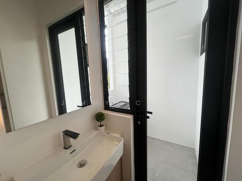 Kondominium untuk Dijual di Onyx Residence @ Gala City - Jimmyy Chin - Bathroom - PropertyGuru.com.my