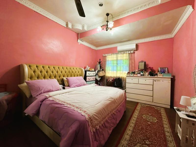 Rumah Teres 2-Tingkat untuk Dijual di Taman Selayang Indah (Selayang) - Evelyn Lee - Bedroom - PropertyGuru.com.my