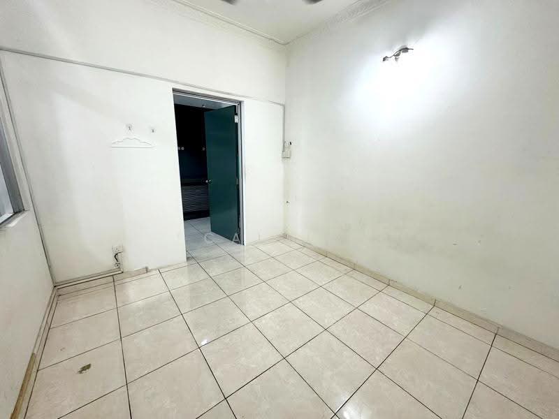 Rumah Teres 2-Tingkat untuk Dijual di Taman Johor Jaya (Johor Bahru) - Calvin Lee - Interior - PropertyGuru.com.my