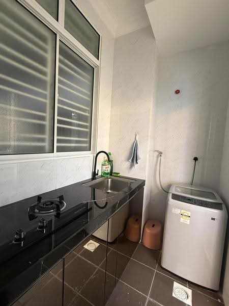 Service Residence for Rent at SkyLake Residence - Chris Choo - Kitchen - PropertyGuru.com.my