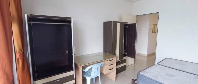 Kediaman Servis untuk Disewa di Utropolis Suites 1 - Ally Lee - Bedroom - PropertyGuru.com.my