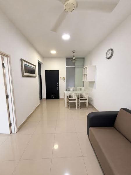 Pangsapuri untuk Dijual di D'Rich Executive Suites - Ken Liew - Living Room - PropertyGuru.com.my