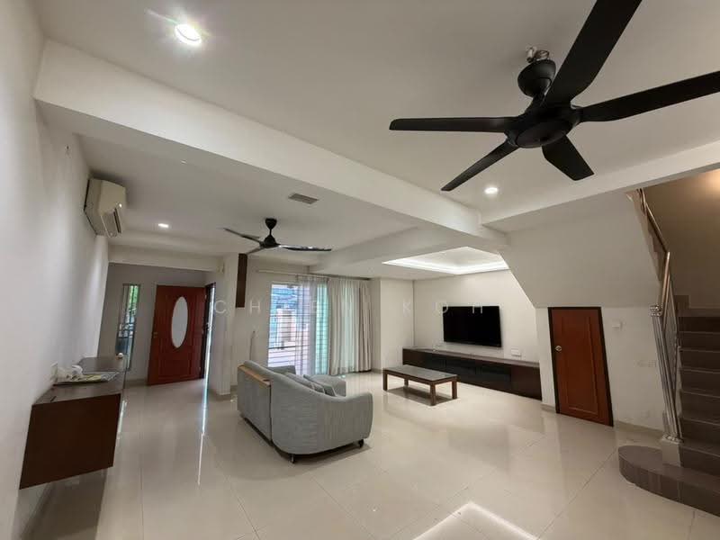 Rumah Teres 2.5-Tingkat untuk Dijual di Bandar Baru Sri Petaling (Sri Petaling) - Chien Koh - Living Room - PropertyGuru.com.my