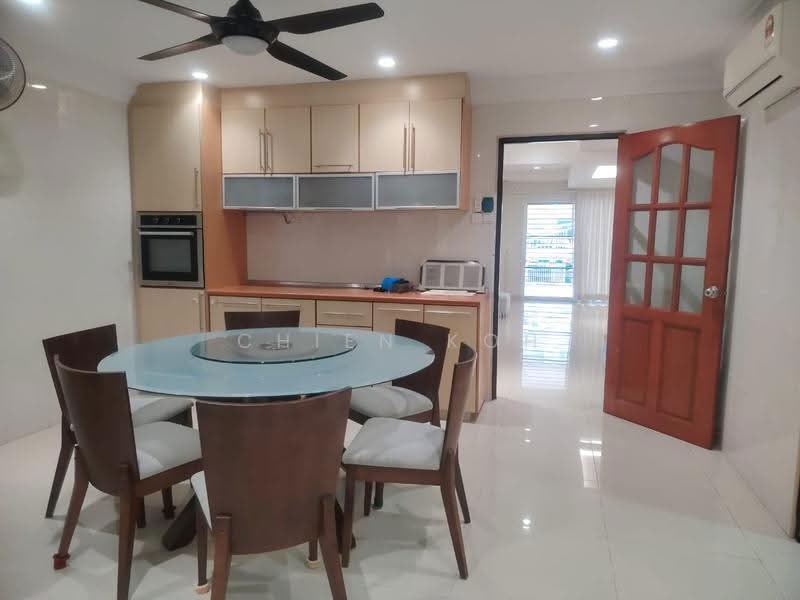 Rumah Teres 2.5-Tingkat untuk Dijual di Bandar Baru Sri Petaling (Sri Petaling) - Chien Koh - Kitchen - PropertyGuru.com.my