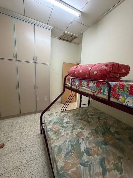 Rumah Teres 1-Tingkat untuk Dijual di Taman Perling (Perling) - Ken Liew - Bedroom - PropertyGuru.com.my