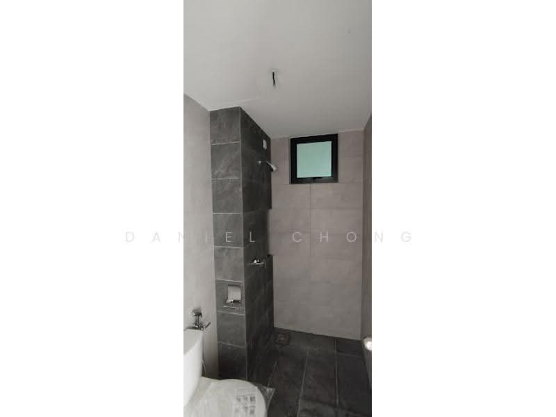 Condominium for Sale at Residensi Bintang - Daniel Chong - Bathroom - PropertyGuru.com.my