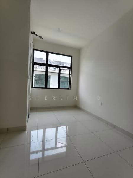 Rumah Teres 2-Tingkat untuk Disewa di Bandar Uda Utama (Johor Bahru) - Sherlin To - Interior - PropertyGuru.com.my