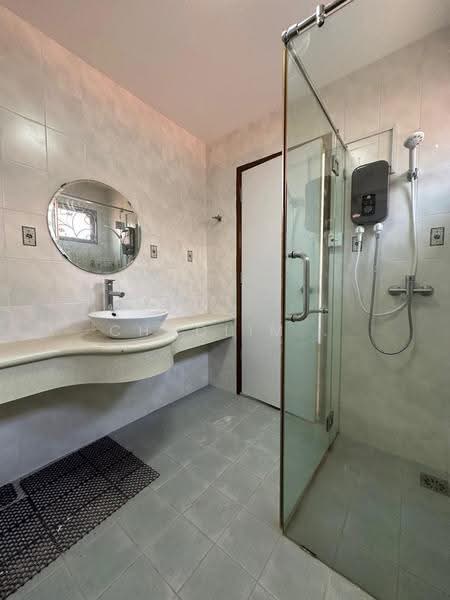 Rumah Teres 2.5-Tingkat untuk Dijual di Sunway SPK Damansara (Batu) - ChaoLim . - Bathroom - PropertyGuru.com.my