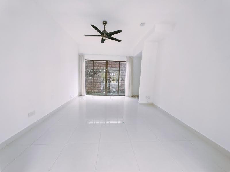 Bungalow House for Rent in Valencia (Sungai Buloh) - Pinky Choong - Living Room - PropertyGuru.com.my
