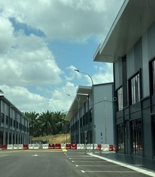 Kilang Teres untuk Disewa di Bandar Indahpura (Kulai) - Sherlin To - Exterior - PropertyGuru.com.my