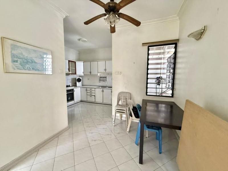 Kondominium untuk Disewa di Sri York Condominium - Gan Chun Kai - Kitchen - PropertyGuru.com.my