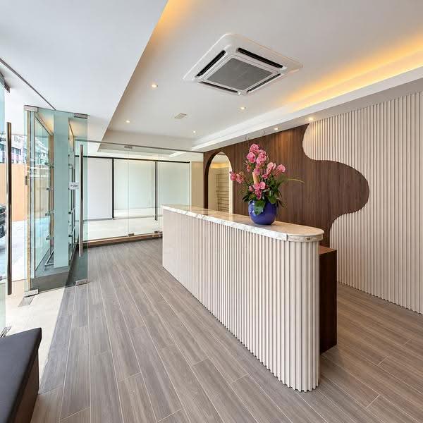 Commercial Bungalow for Rent in Bangsar Baru (Bangsar) - Patrick Chen - Entrance - PropertyGuru.com.my