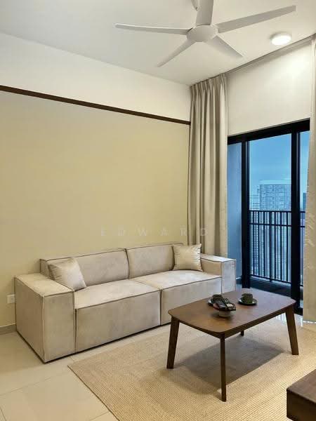 Pangsapuri untuk Disewa di D'Vervain - Edward Chai - Living Room - PropertyGuru.com.my