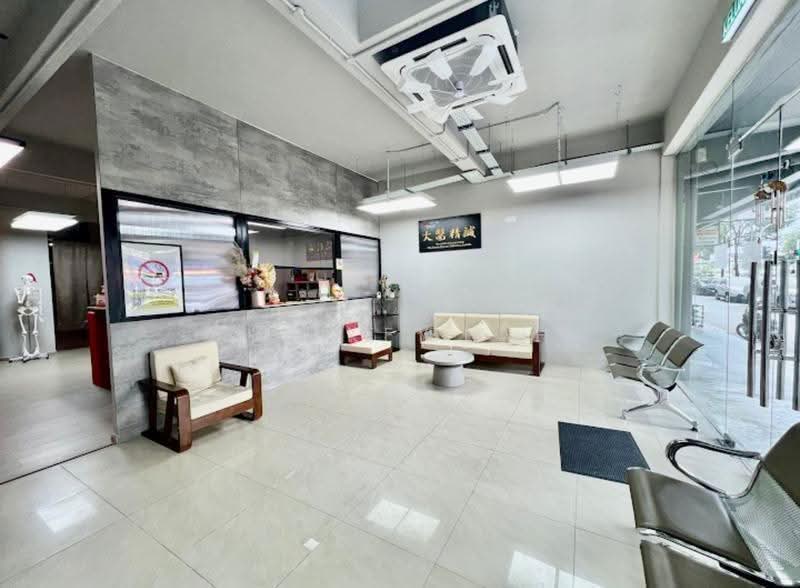 Shop / Office untuk Disewa di Klang (Selangor) - Key Ling - Lobby - PropertyGuru.com.my