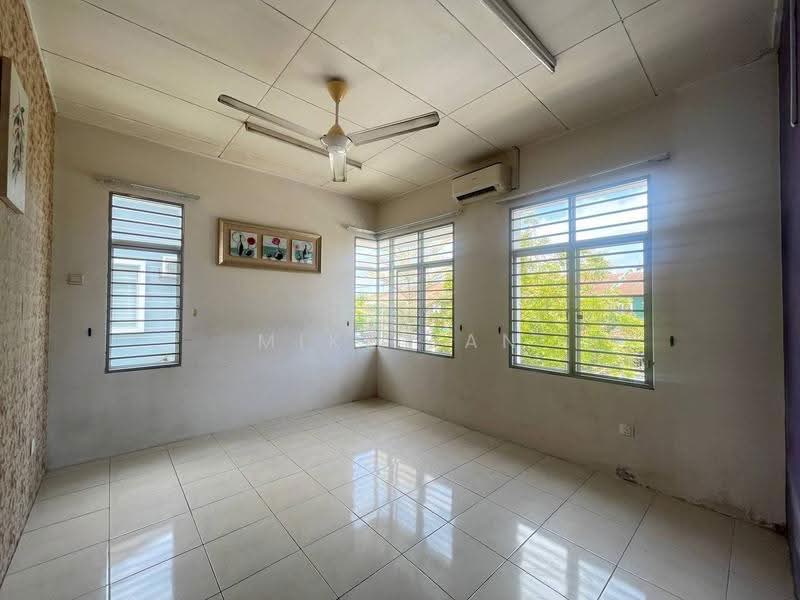 Cluster House for Sale in Sungai Buloh (Selangor) - Mike Yan - Interior - PropertyGuru.com.my