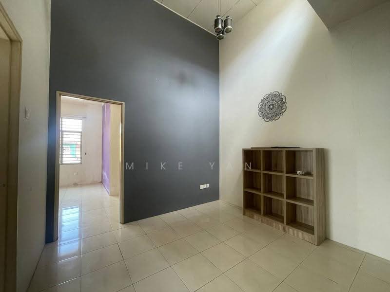 Cluster House for Sale in Sungai Buloh (Selangor) - Mike Yan - Interior - PropertyGuru.com.my