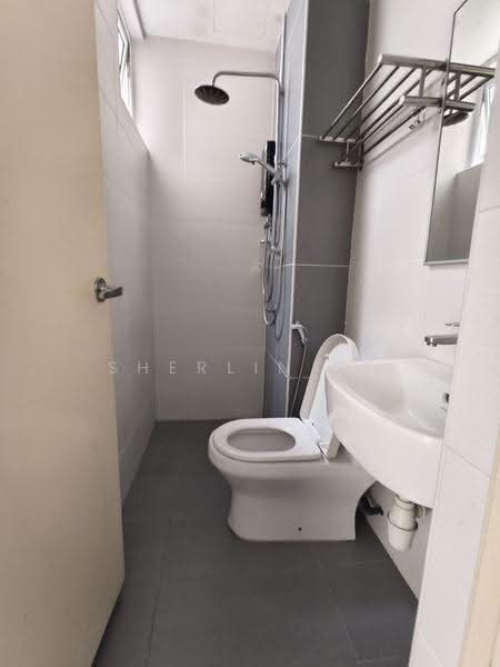 Service Residence for Rent at Twin Danga Residence - Sherlin To - Bathroom - PropertyGuru.com.my