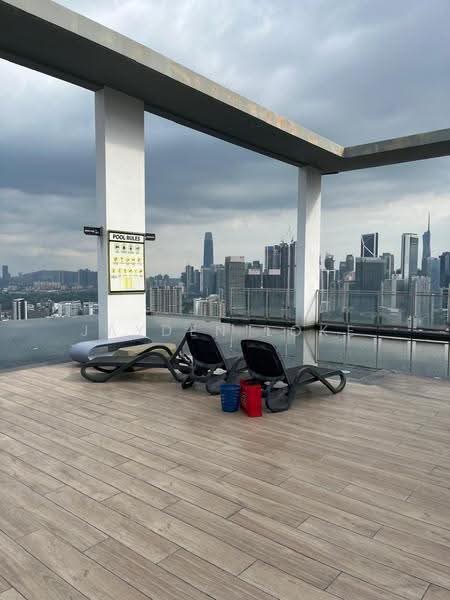 Kondominium untuk Disewa di The Haute Gurney - Jayden Loke - Pool - PropertyGuru.com.my