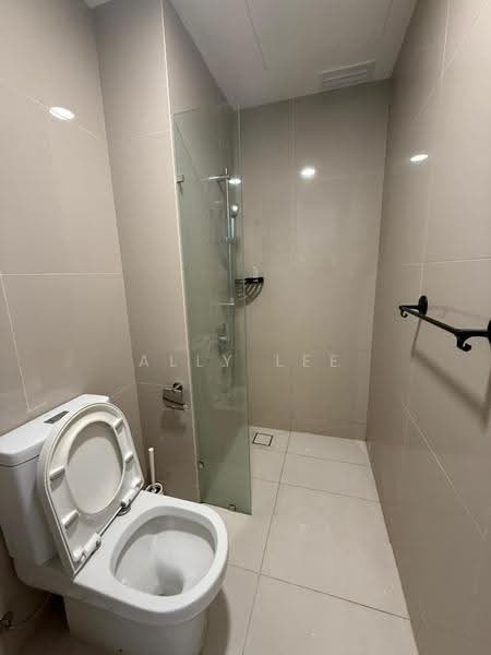 Service Residence for Rent at Southlink - Ally Lee - Bathroom - PropertyGuru.com.my