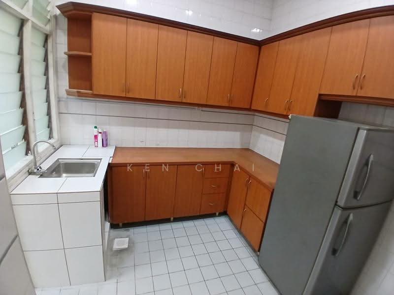 Rumah Teres 1.5-Tingkat untuk Dijual di Taman Molek (Johor Bahru) - Ken Chai - Kitchen - PropertyGuru.com.my