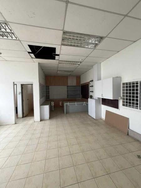 Factory for Rent in Taman Perindustrian Senai (Senai) - Bella Goh - Interior - PropertyGuru.com.my