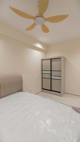 Kediaman Servis untuk Disewa di One Equine - Arnica Low - Bedroom - PropertyGuru.com.my
