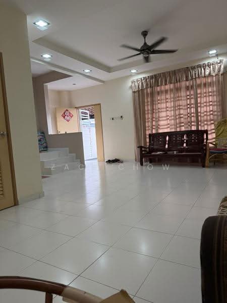 2-storey Terraced House for Sale in Taman Setia Indah (Tebrau) - Zack Chow - Living Room - PropertyGuru.com.my