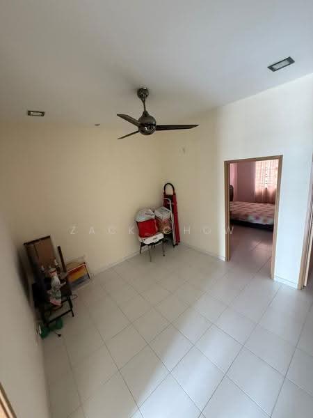 2-storey Terraced House for Sale in Taman Setia Indah (Tebrau) - Zack Chow - Living Room - PropertyGuru.com.my
