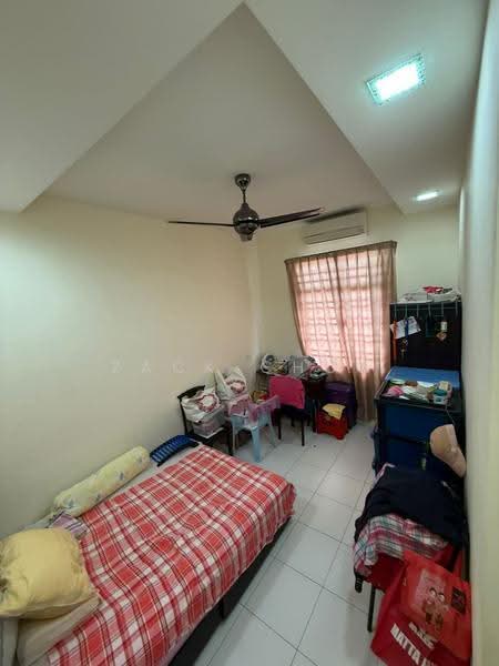 2-storey Terraced House for Sale in Taman Setia Indah (Tebrau) - Zack Chow - Bedroom - PropertyGuru.com.my