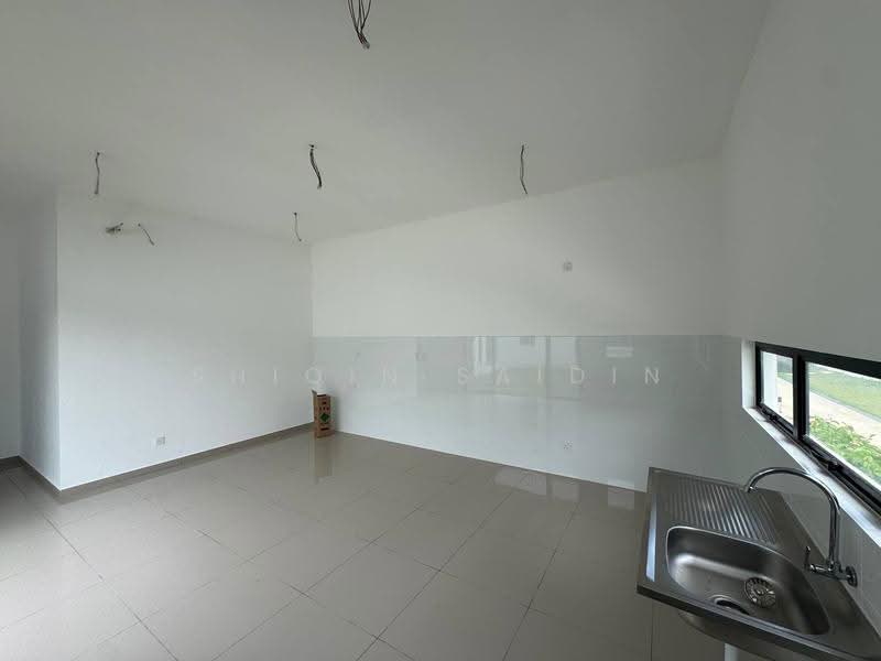 Terraced House for Sale in Kuala Selangor (Selangor) - Shiqin Saidin - Kitchen - PropertyGuru.com.my