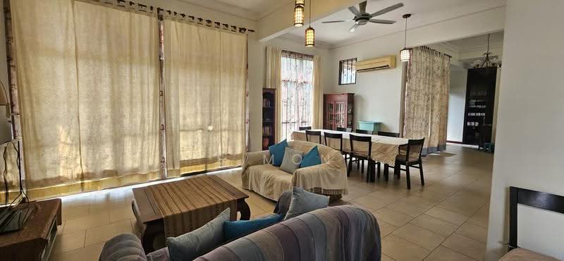 2-storey Terraced House for Sale in Bukit Jelutong (Shah Alam) - Simon Leong - Living Room - PropertyGuru.com.my