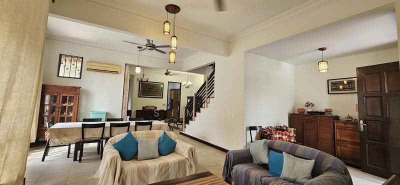 2-storey Terraced House for Sale in Bukit Jelutong (Shah Alam) - Simon Leong - Living Room - PropertyGuru.com.my