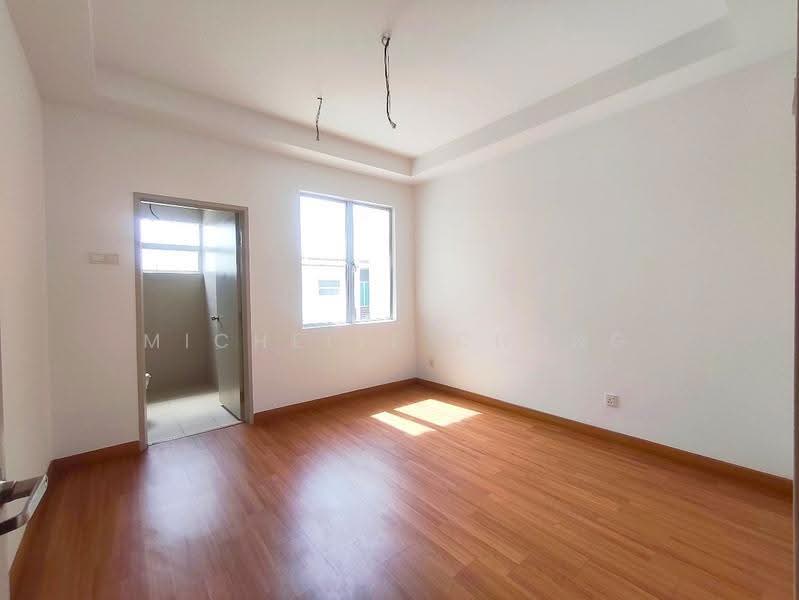 Rumah Teres 2-Tingkat untuk Dijual di Elmina (Shah Alam) - Michelle Chong - PropertyGuru.com.my